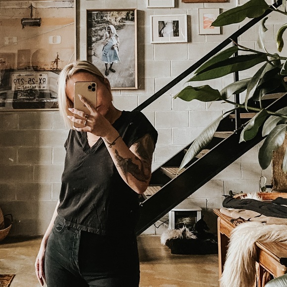 Zara v-neck black T-shirt; slightly cropped, size small. - Picture 3 of 5